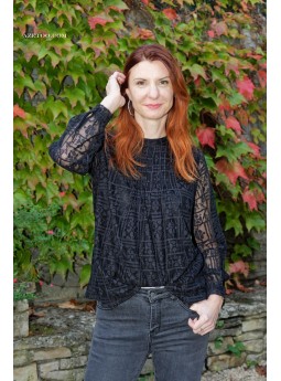 Blouse Droite Brodée Noire