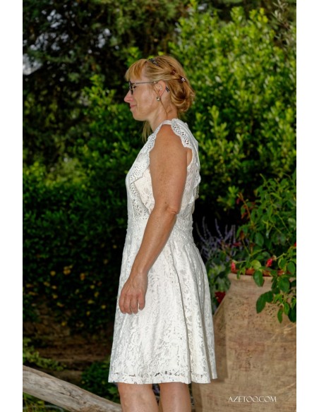 Robe courte dentelle beige femme | AZETOO